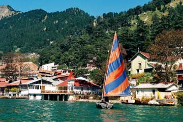 Dehradun to Nainital Taxi Service